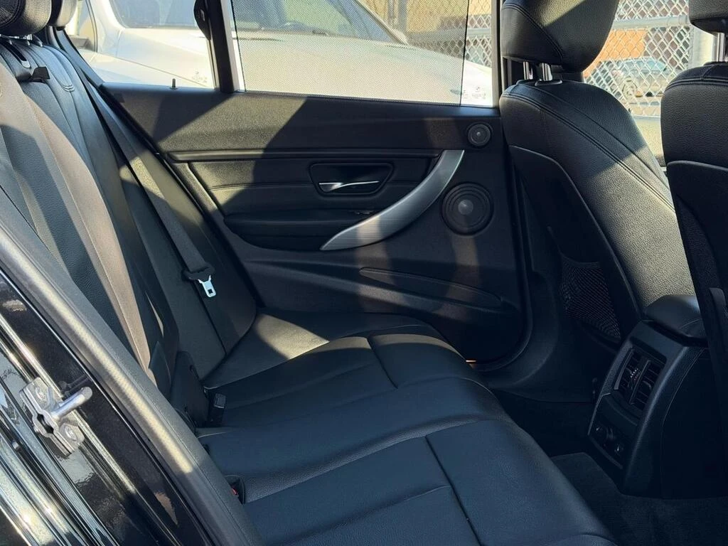 BMW 335 * 335i xDrive HEADSUP| NAVI| BACKUP *   | Mobile.bg   14