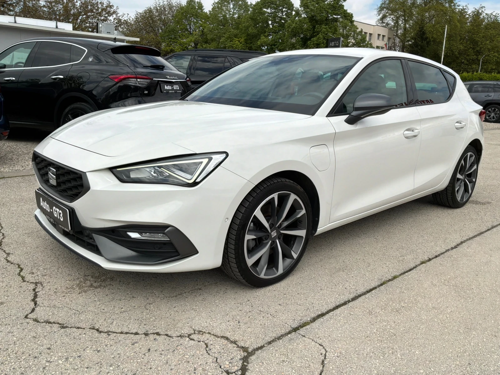 Seat Leon 1.4Phev 204к.с FR 