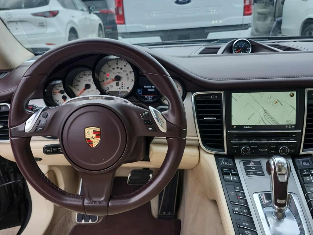 Porsche Panamera * Turbo * CARFAX * БЕЗ ПЪРВОНАЧАЛНА ВНОСКА - изображение 9