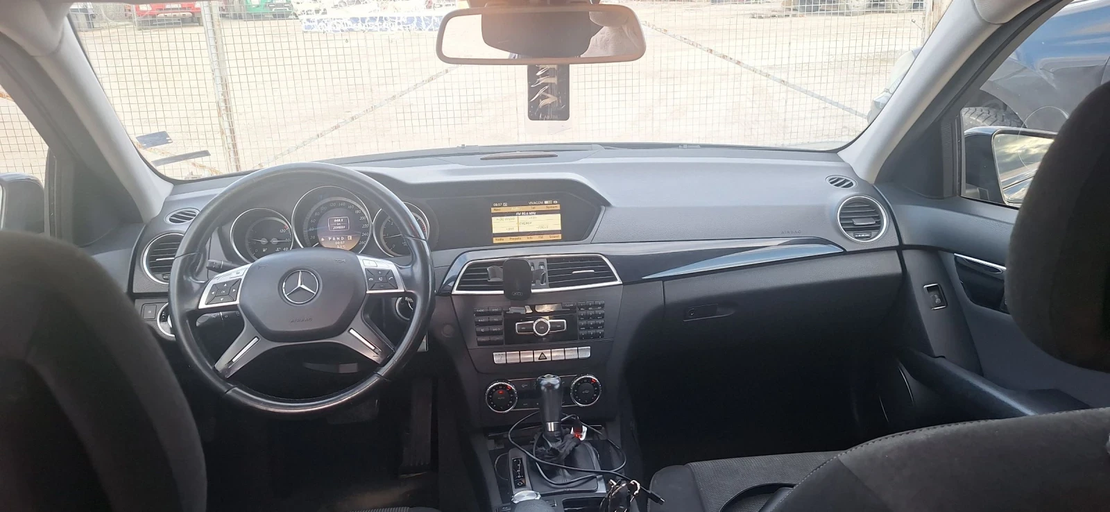 Mercedes-Benz C 180  - изображение 5