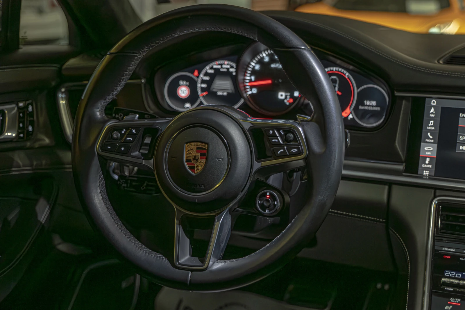 Porsche Panamera GTS/4.0 V8/HuD/PDLS+ /Bose/Панорама/Алкантар/Chron - изображение 8