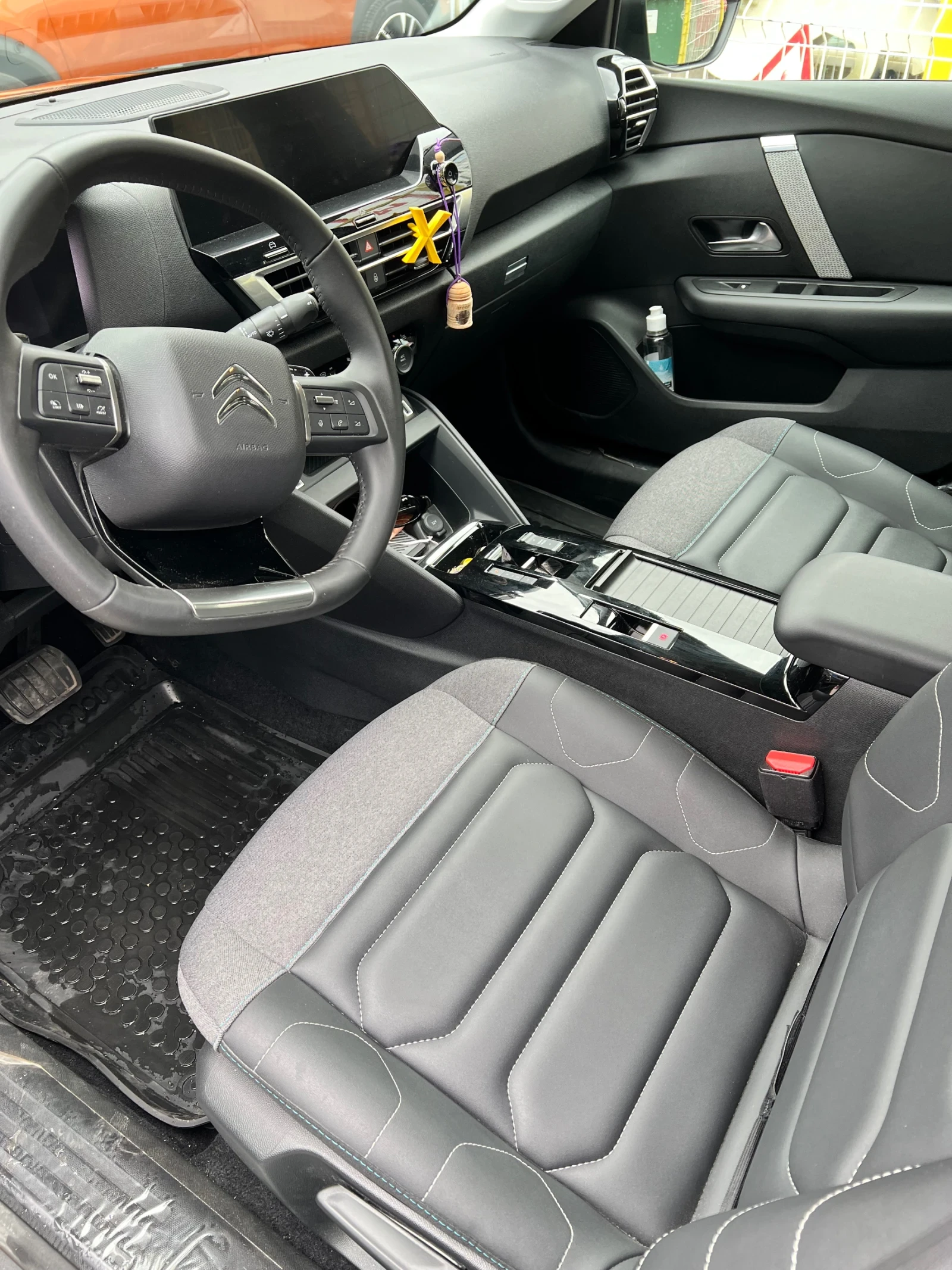 Citroen C4 В Гаранция до 2029, Напълно обслужена, снимка 5 - Автомобили и джипове - 54159592