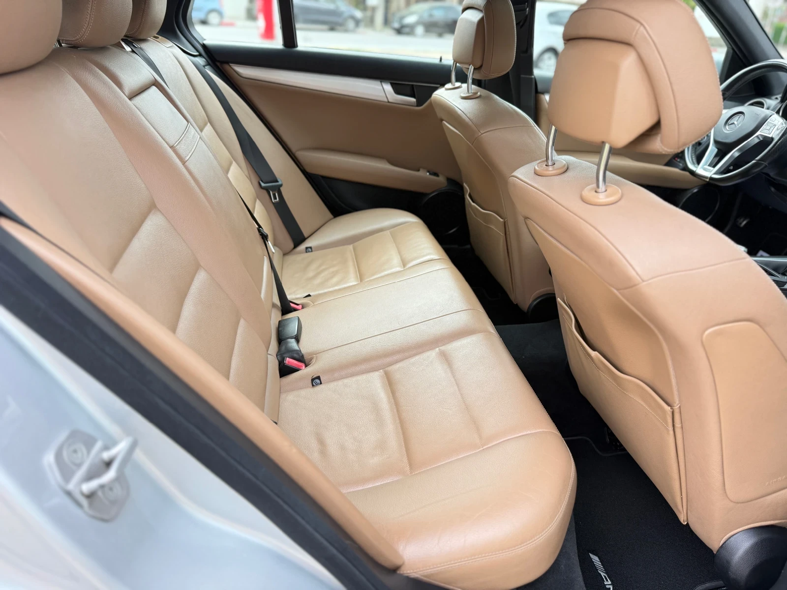 Mercedes-Benz C 250 CDI AMG/Климатроник/Навигация/Ксенон, снимка 13 - Автомобили и джипове - 54360593