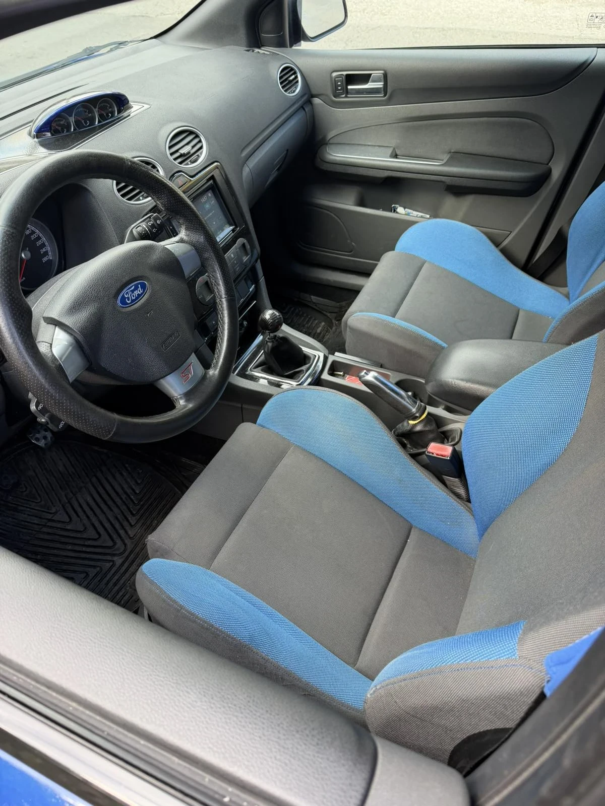 Ford Focus ST, снимка 2 - Автомобили и джипове - 54527406