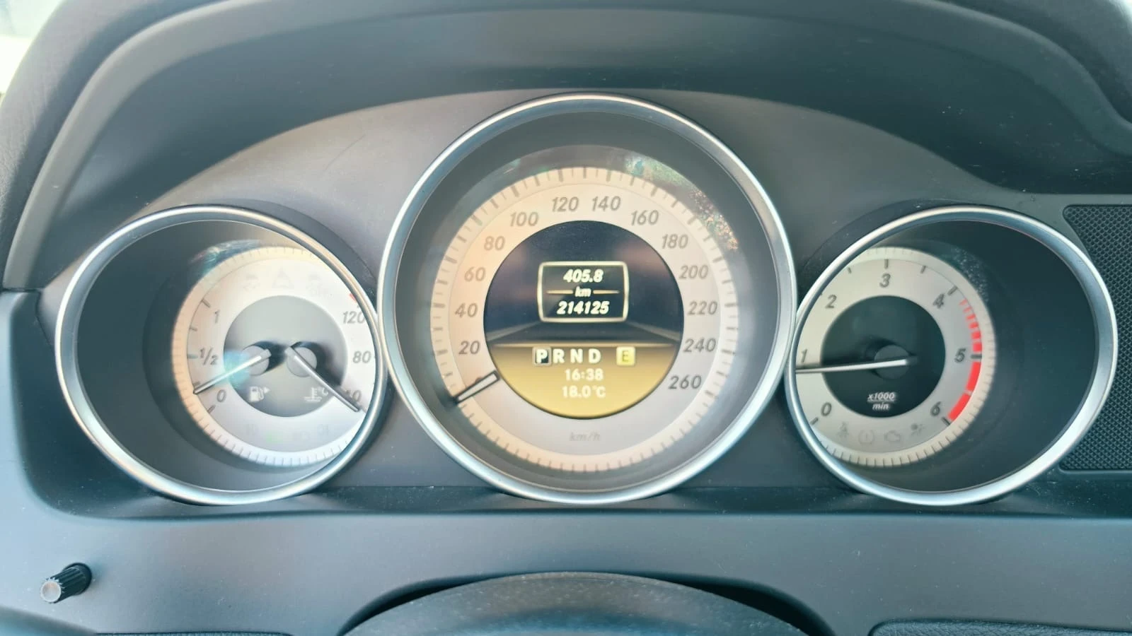 Mercedes-Benz C 220, снимка 11 - Автомобили и джипове - 54589063