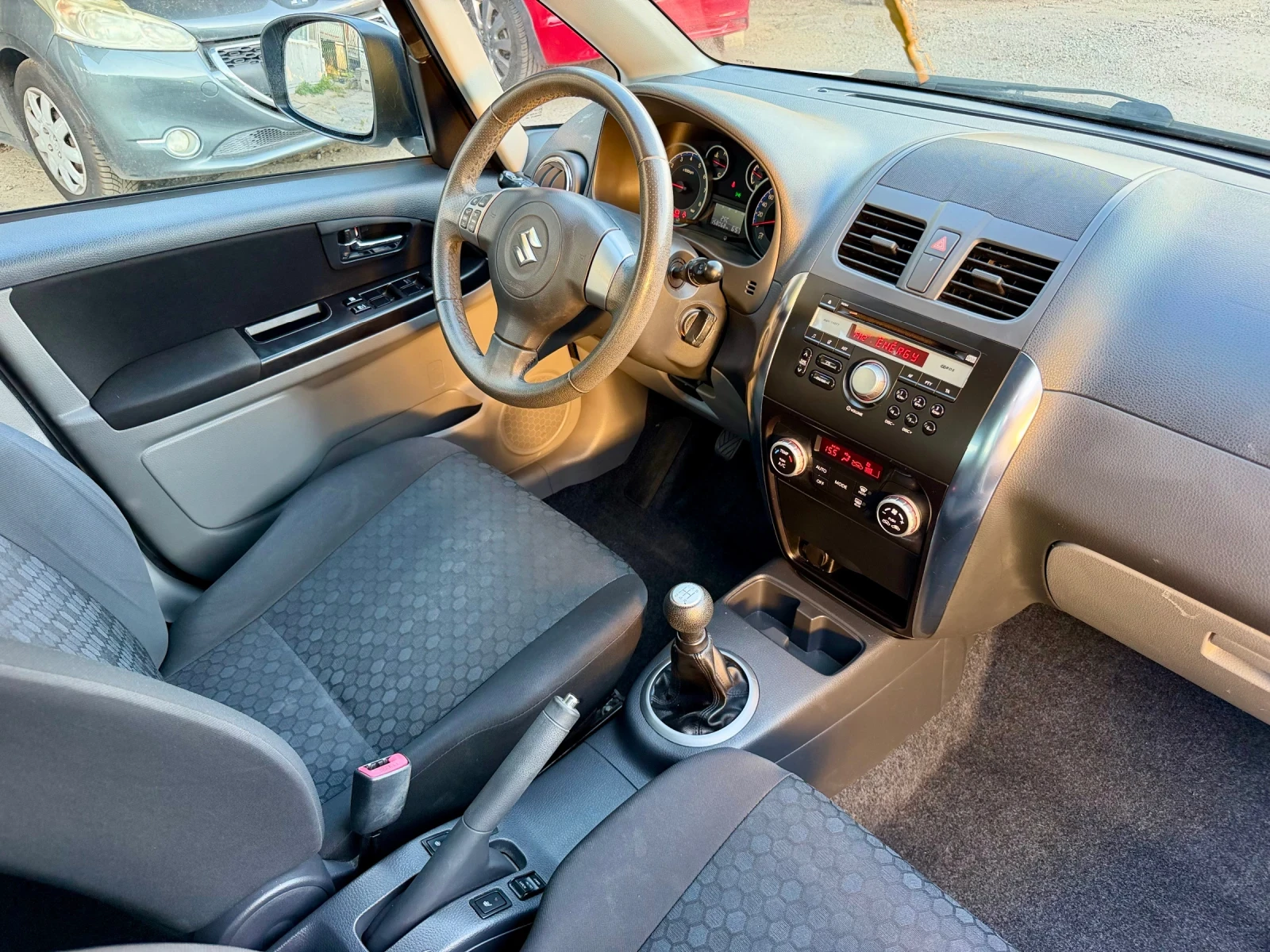 Suzuki SX4 1.6i 4x4 120к.с., снимка 9 - Автомобили и джипове - 55093878