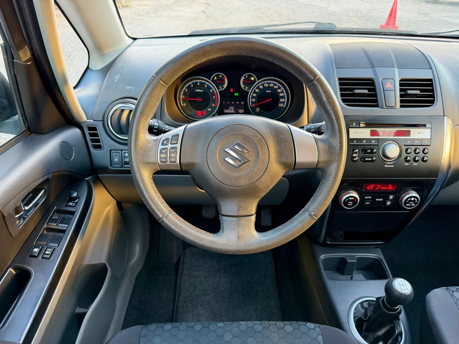 Suzuki SX4 1.6i 4x4 120к.с., снимка 12 - Автомобили и джипове - 55093878