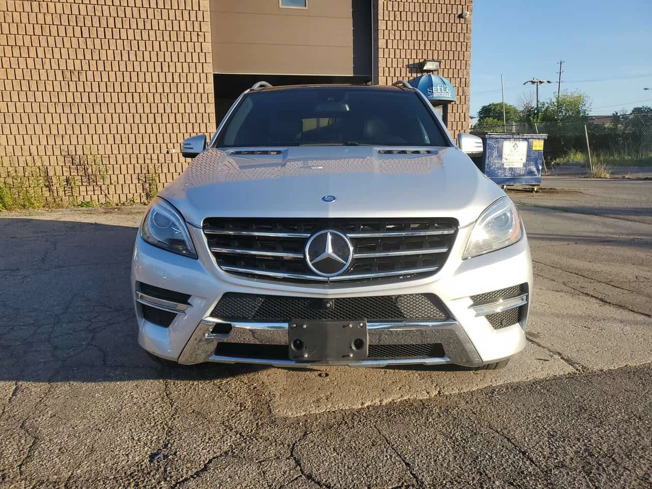 Mercedes-Benz ML 550 * 4MATIC 4dr * CARFAX * ОПЦИЯ ЗА ФИНАНСИРАНЕ , снимка 6 - Автомобили и джипове - 55335883