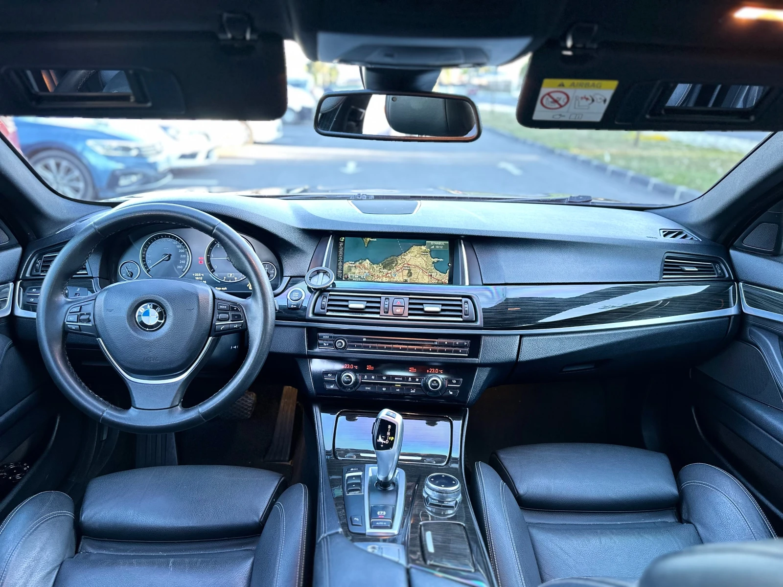 BMW 520, снимка 6 - Автомобили и джипове - 55409198