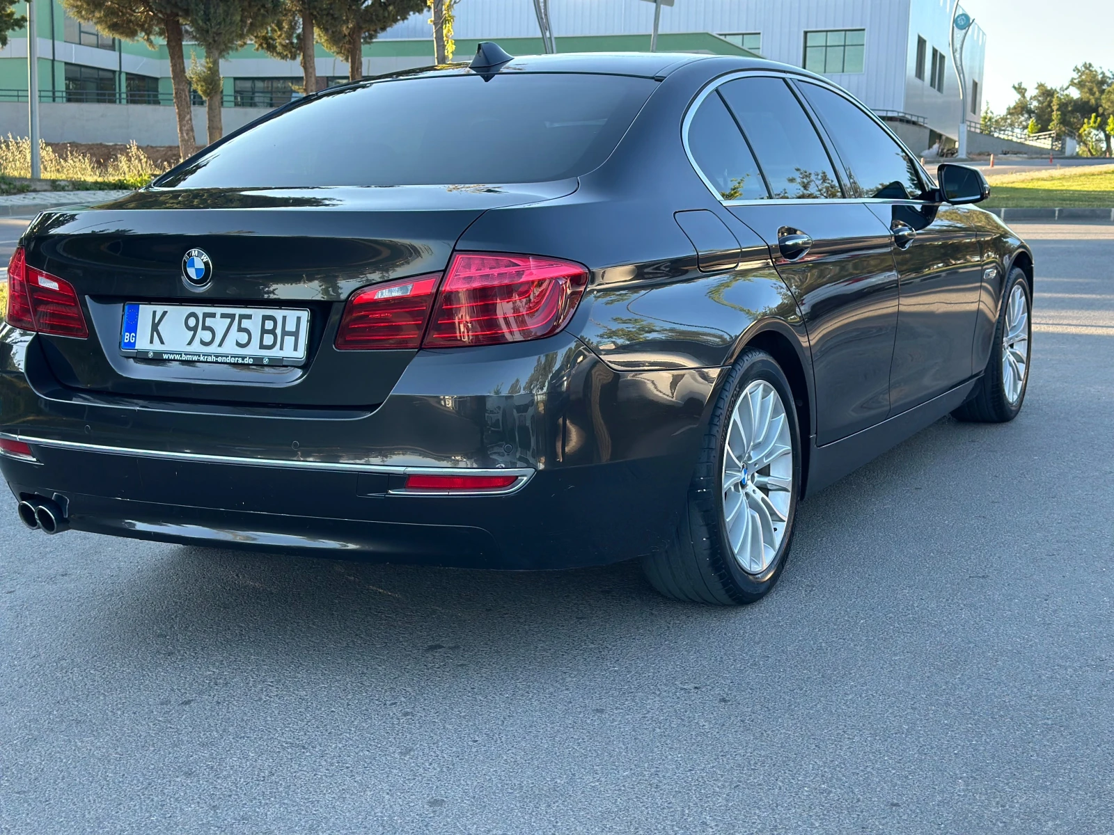 BMW 520, снимка 5 - Автомобили и джипове - 55409198