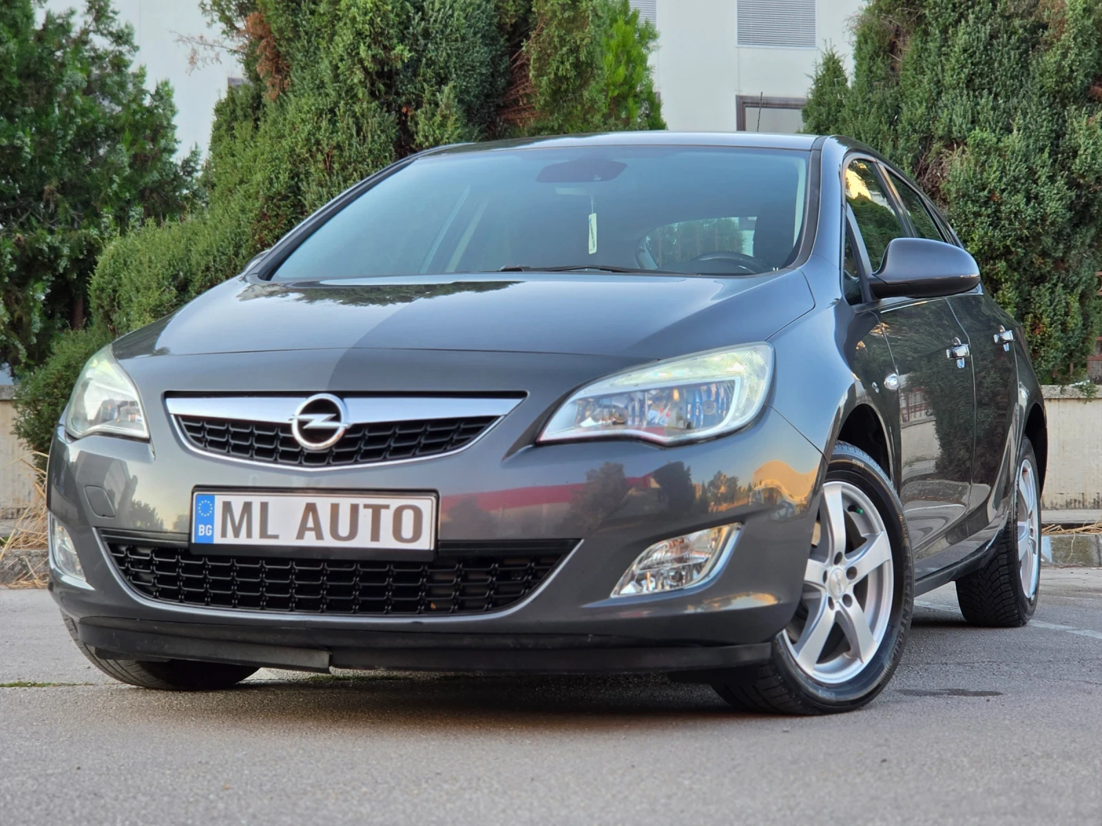 Opel Astra 1.4i 100hp * КЛИМАТИК * ЕВРО 5 * ANDROID * ЛИЗИНГ , снимка 5 - Автомобили и джипове - 55615685