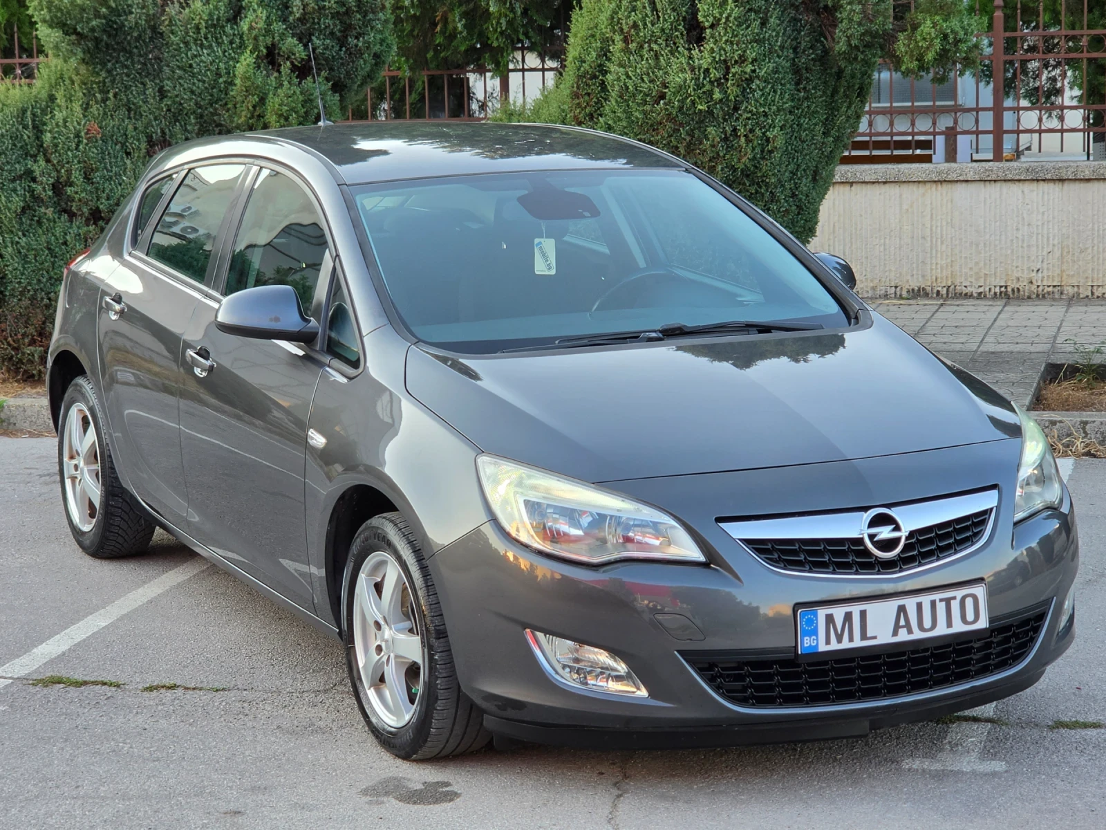 Opel Astra 1.4i 100hp * КЛИМАТИК * ЕВРО 5 * ANDROID * ЛИЗИНГ , снимка 7 - Автомобили и джипове - 55615685