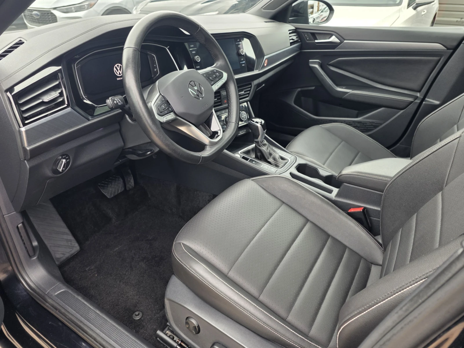VW Jetta COMFORTLINE / ПАНО / ПРОГНОЗНА ЦЕНА до БГ, снимка 17 - Автомобили и джипове - 55618342