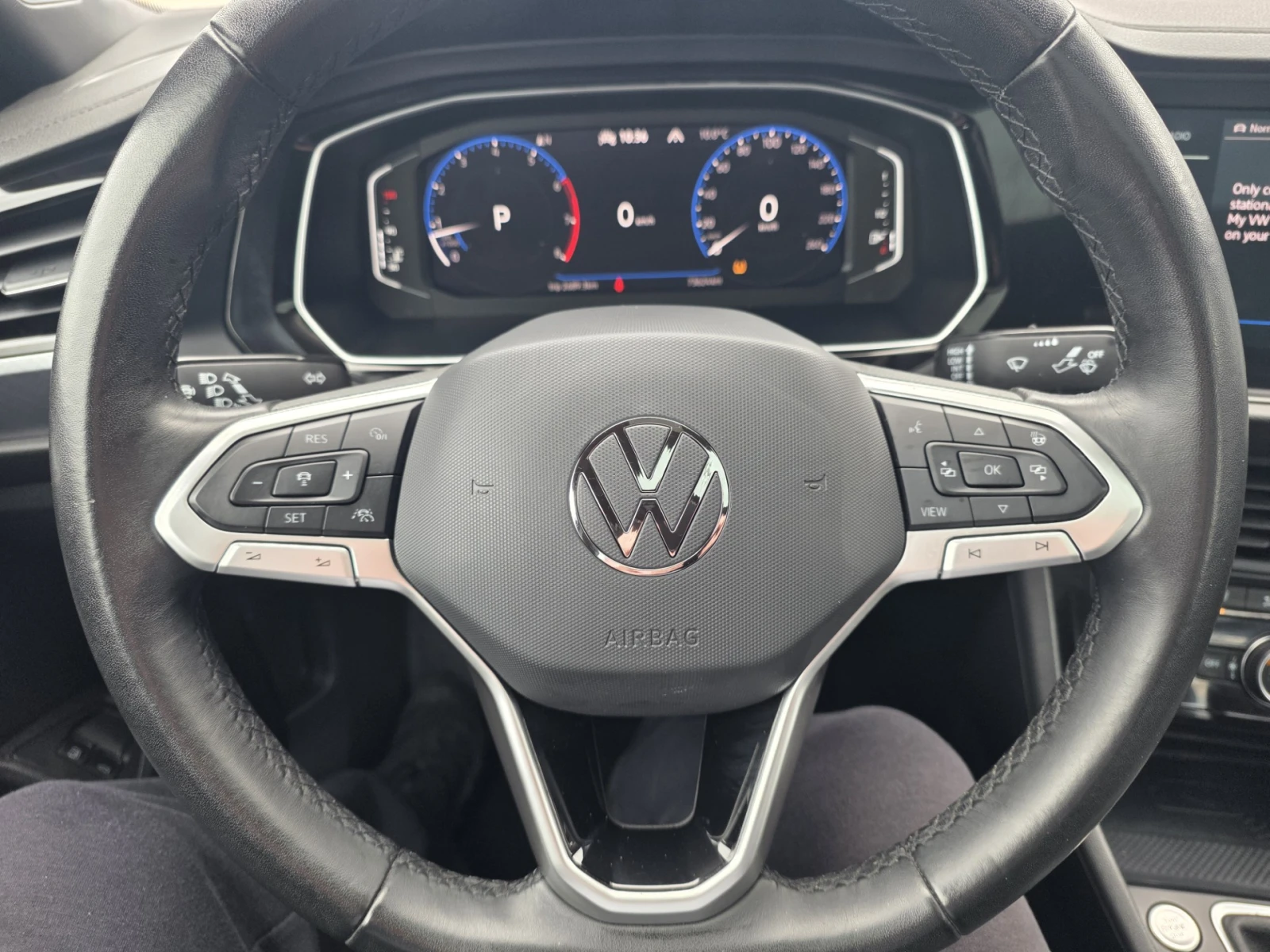 VW Jetta COMFORTLINE / ПАНО / ПРОГНОЗНА ЦЕНА до БГ, снимка 9 - Автомобили и джипове - 55618342