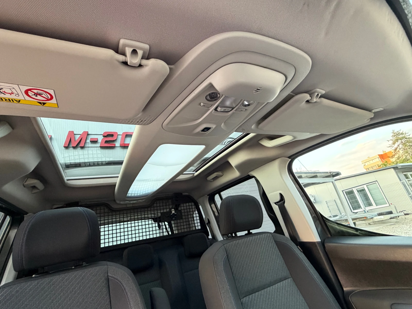 Peugeot Partner HDI* PANORAMA* FULL* TOP* PATNIK, снимка 10 - Автомобили и джипове - 55660004