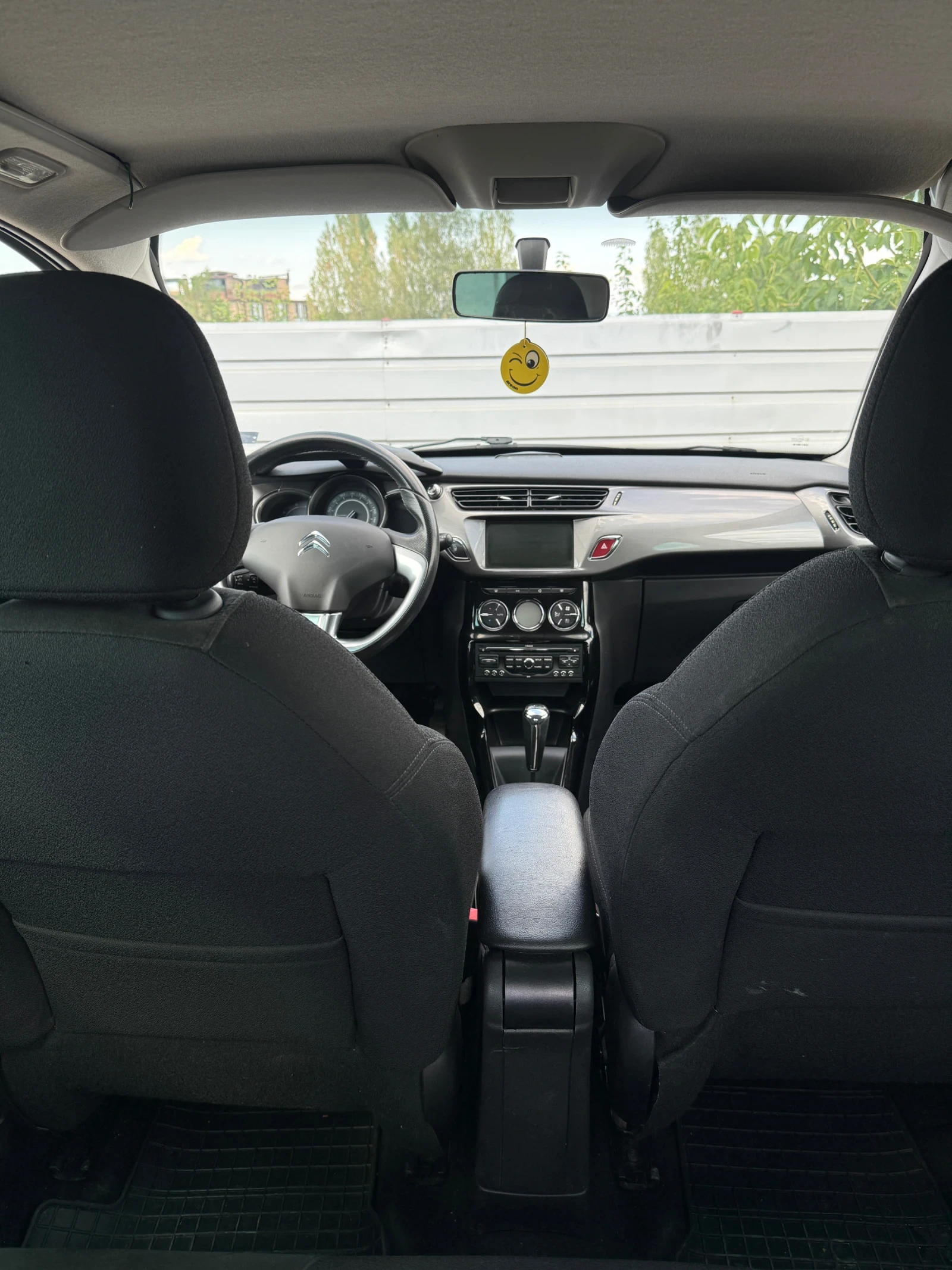 Citroen C3 Citroen C3 1.6 Бензин / Автомат / , снимка 7 - Автомобили и джипове - 55665608
