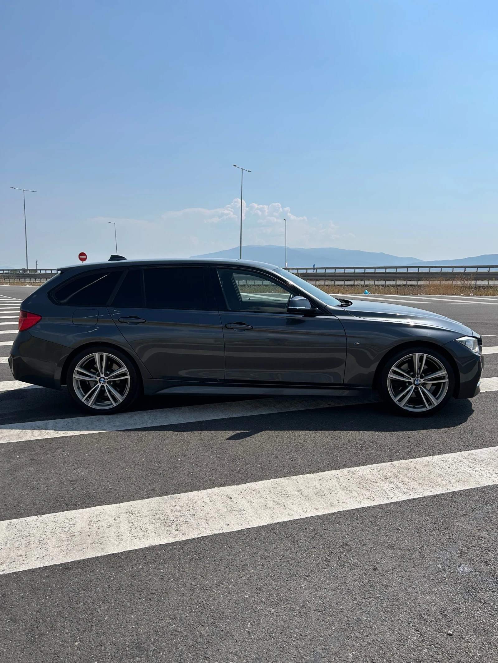 BMW 330, снимка 2 - Автомобили и джипове - 55843904