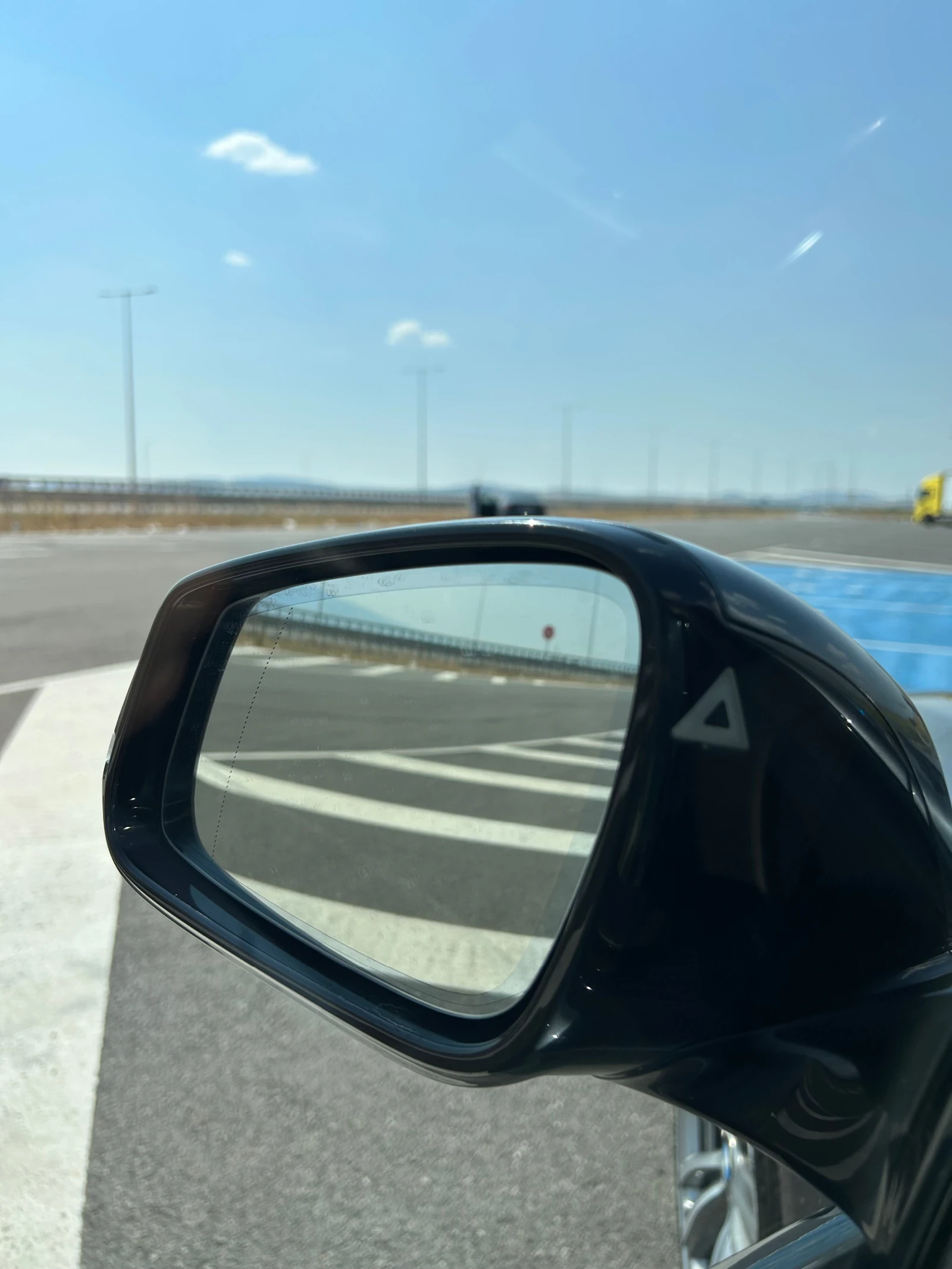 BMW 330, снимка 9 - Автомобили и джипове - 55843904
