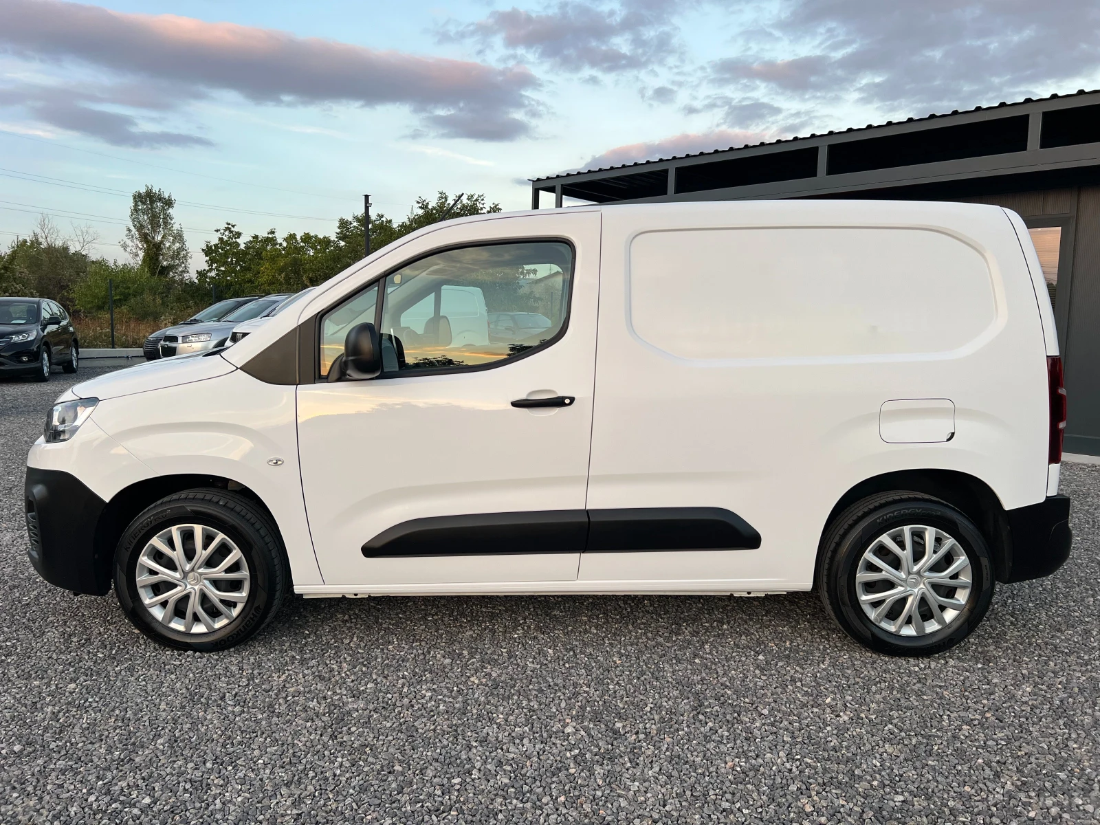 Citroen Berlingo 1.5HDI /150155км./VR7EFYHYCMJ528639/3-МЕСТЕН/PDC/, снимка 2 - Автомобили и джипове - 56078420