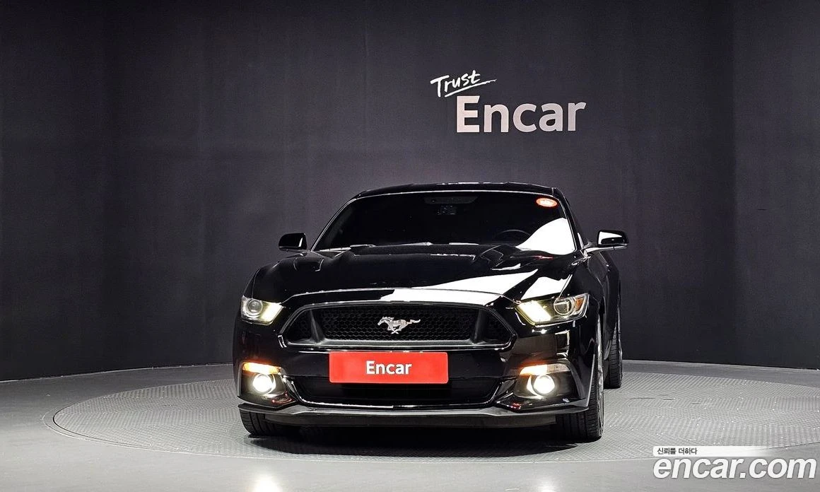 Ford Mustang GT Coupe, снимка 3 - Автомобили и джипове - 56122043