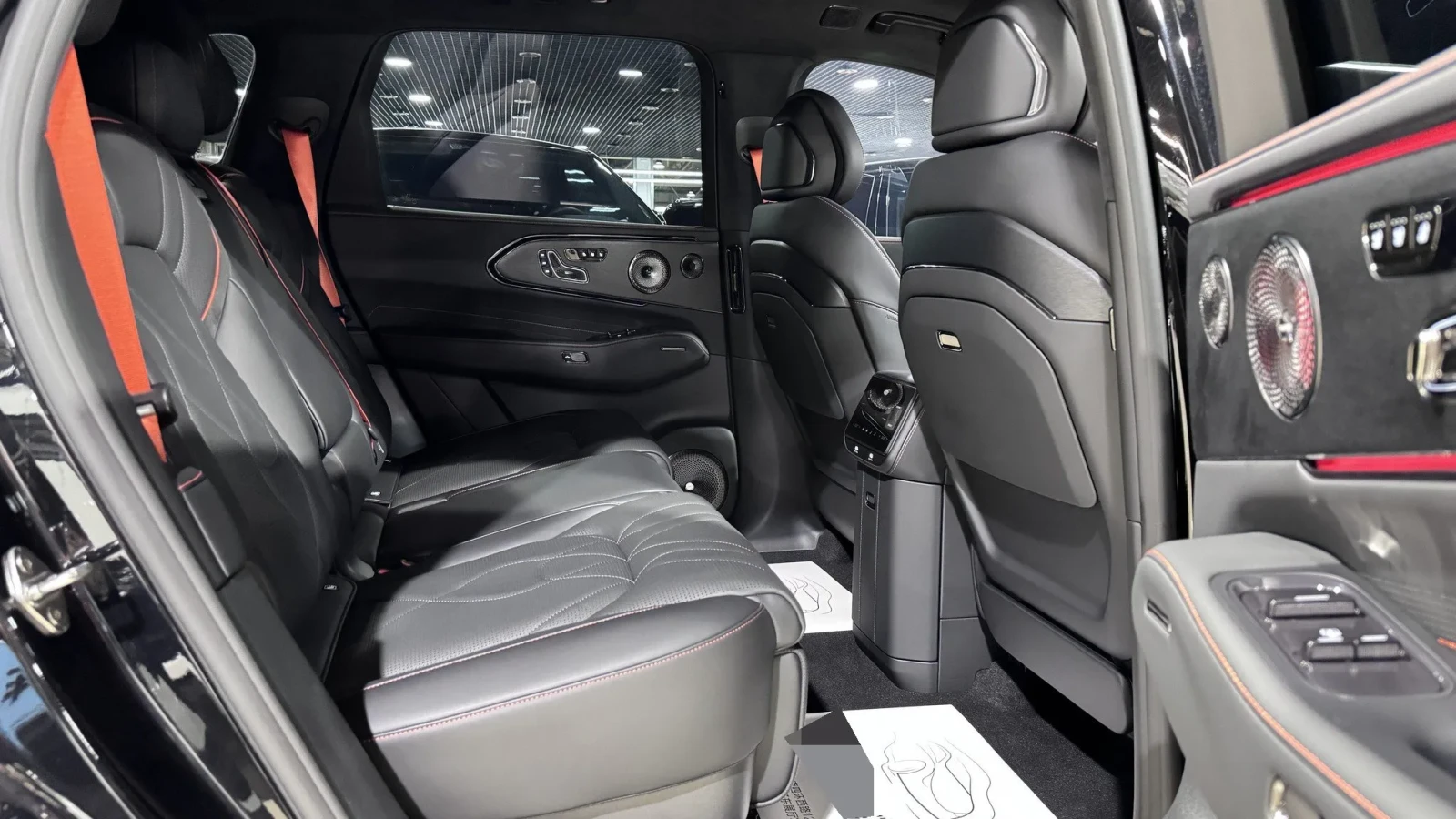 Zeekr 9X 8X 2. 0T 70kWh battery 1400PS | Mobile.bg � ����������� 8