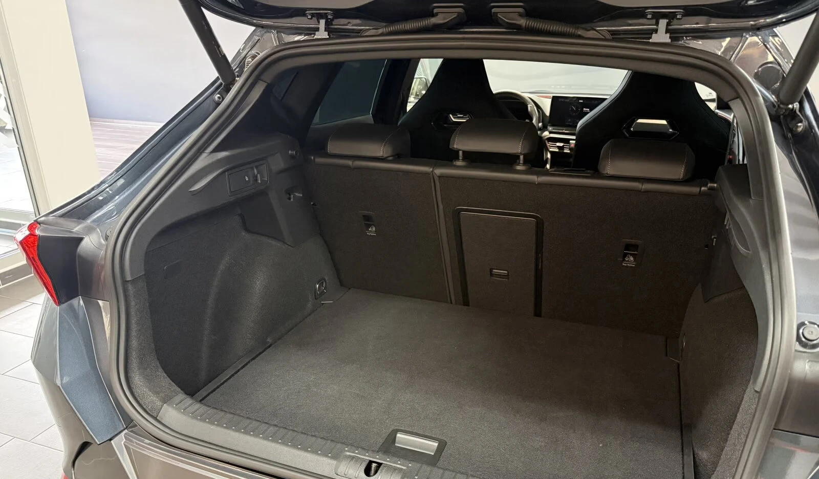 Cupra Formentor VZ/310HP/DSG/4DRIVE/LED/NAVI/ACC/360/BEATS/968z | Mobile.bg � ����������� 7