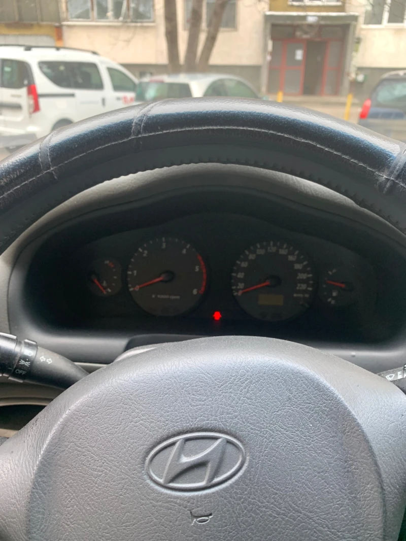 Hyundai Santa fe 140 к.с, снимка 7 - Автомобили и джипове - 48727587