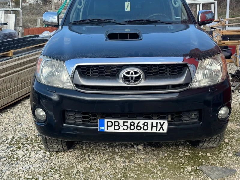 Toyota Hilux, снимка 1 - Автомобили и джипове - 48983650