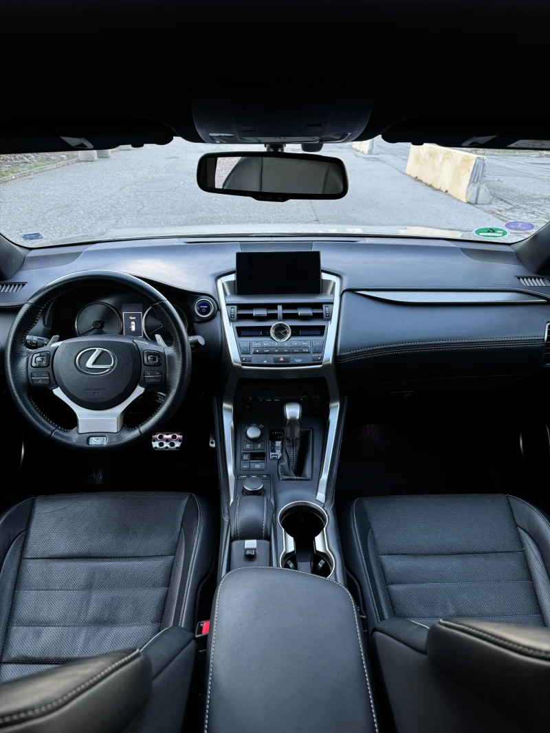 Lexus NX 300h F Sport, Distronic, Гаранция, снимка 11 - Автомобили и джипове - 52856053