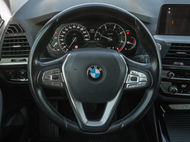 BMW X3 2.0d X-drive 2018, снимка 10 - Автомобили и джипове - 53124266