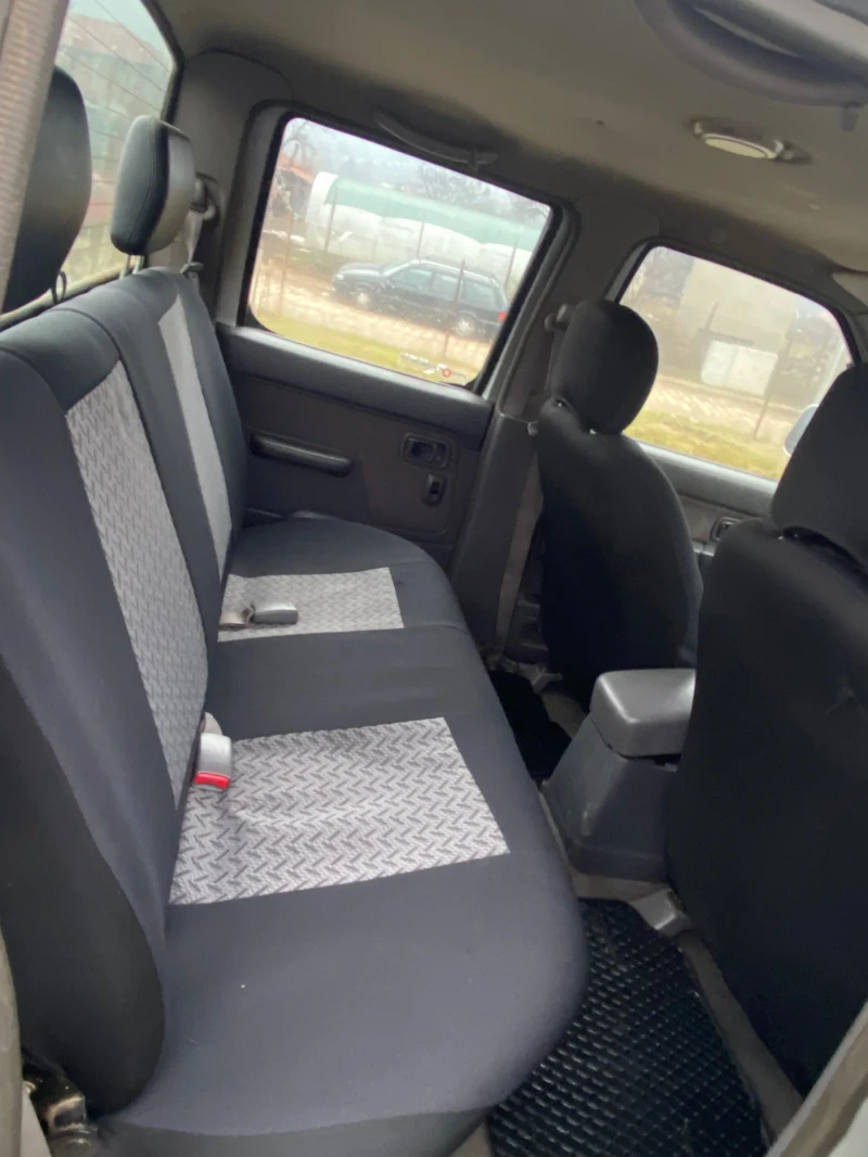 Nissan Navara D22 2.5TDI 133, снимка 12 - Автомобили и джипове - 53294052