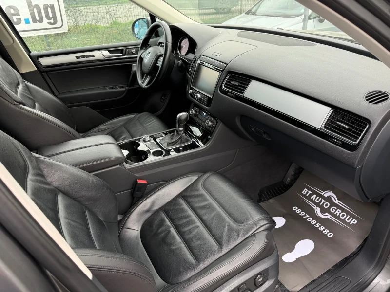 VW Touareg 3.0TDI V6 262HP ITALY! FULL! TOP!, снимка 12 - Автомобили и джипове - 53459335