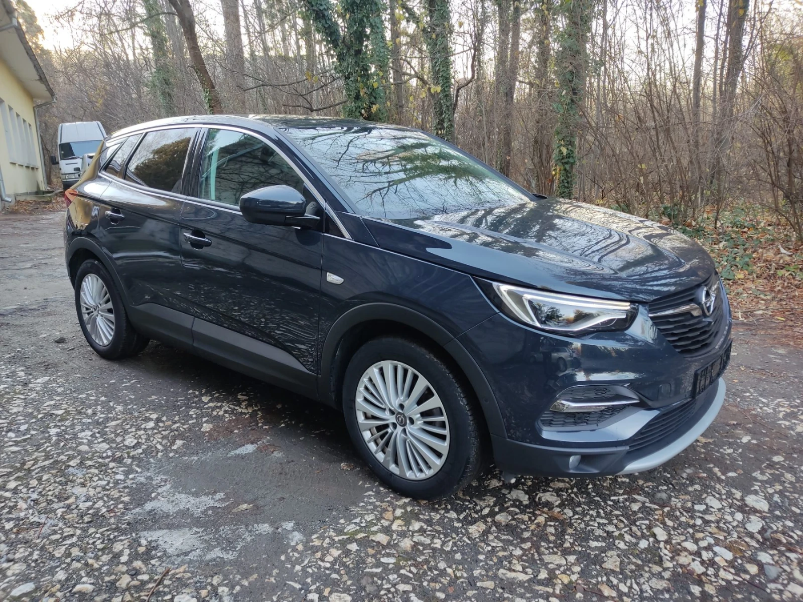 Opel Grandland X 1, 5 turbo - изображение 4