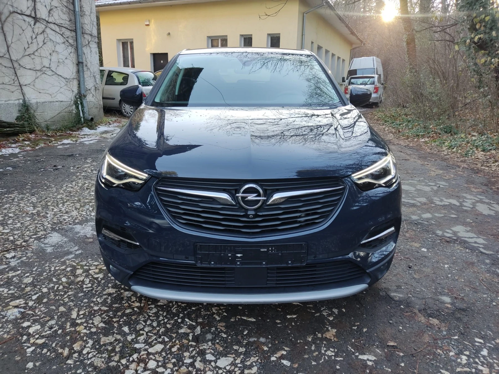 Opel Grandland X 1, 5 turbo - изображение 2