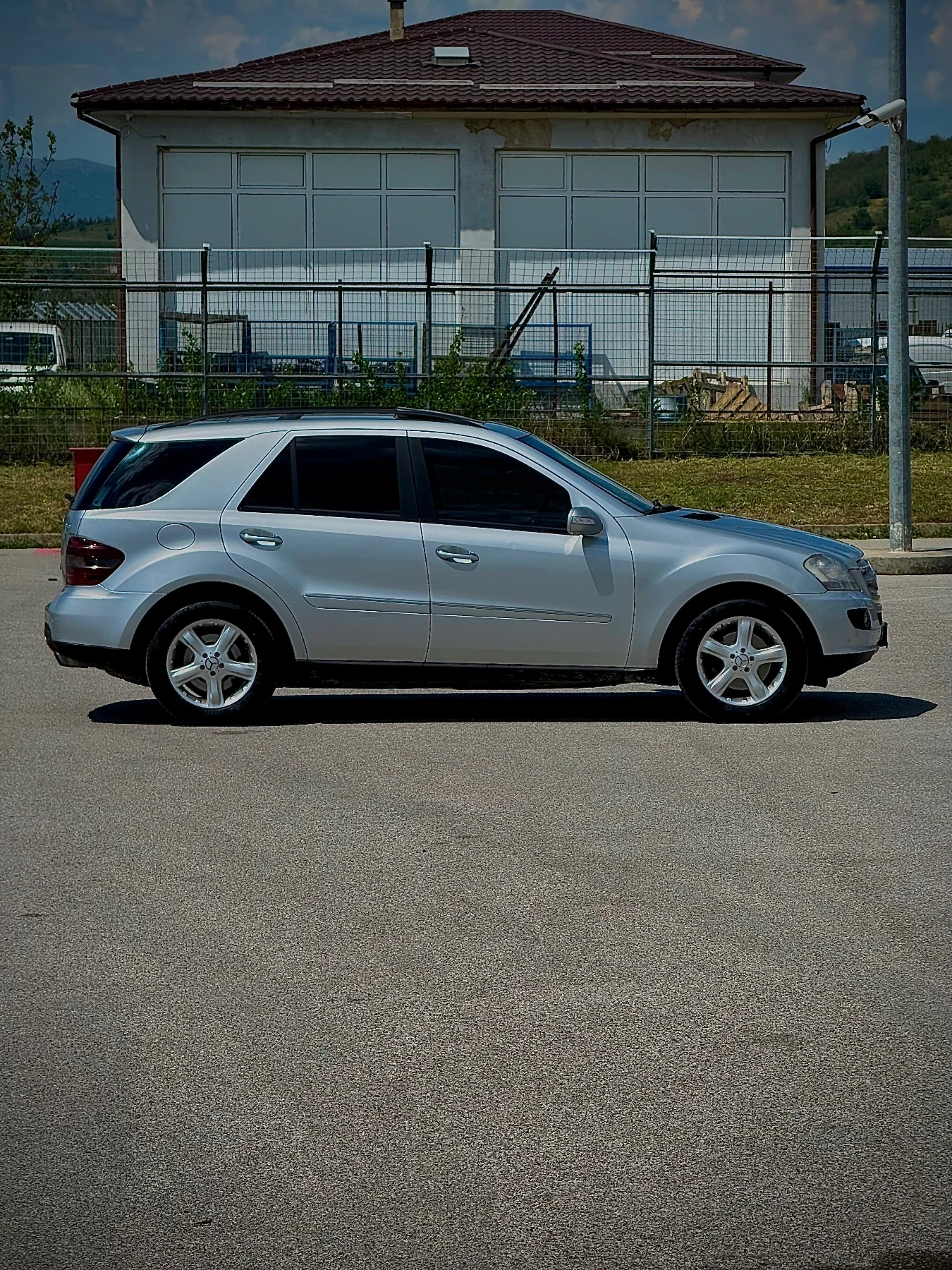 Mercedes-Benz ML 320  - изображение 3