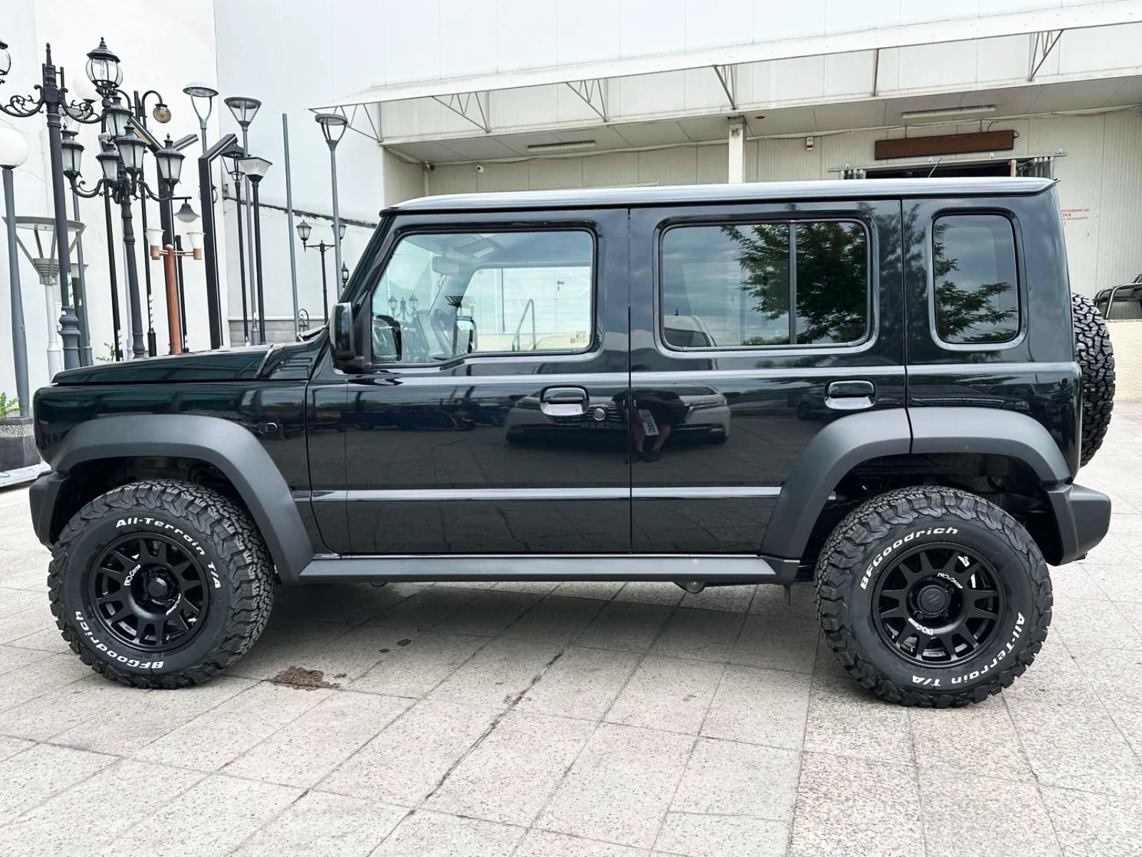 Suzuki Jimny 4 Door - изображение 3