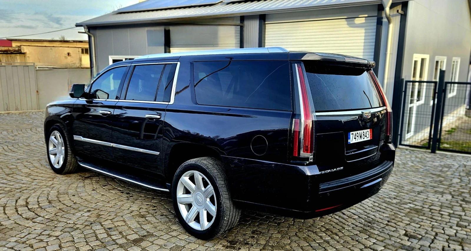 Cadillac Escalade  8�� 95�.��/4WD Luxury Collection | Mobile.bg � ����������� 5