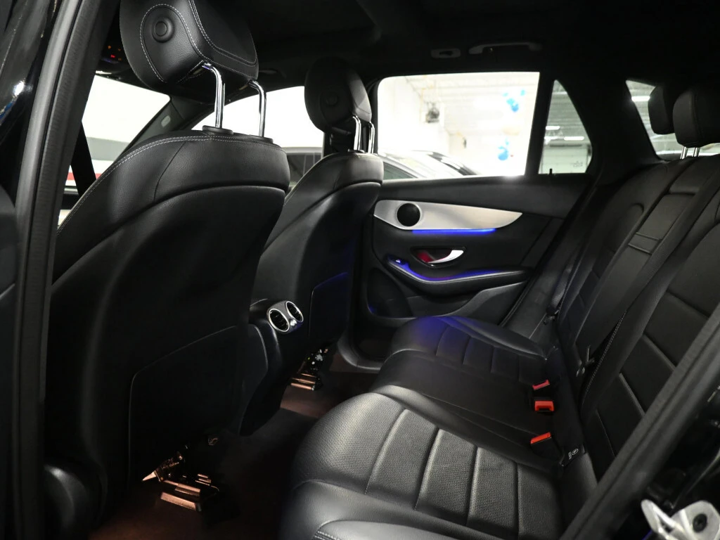 Mercedes-Benz GLC 300 AMBIENT / 360 CAM / 4 MATIC  /  - изображение 9