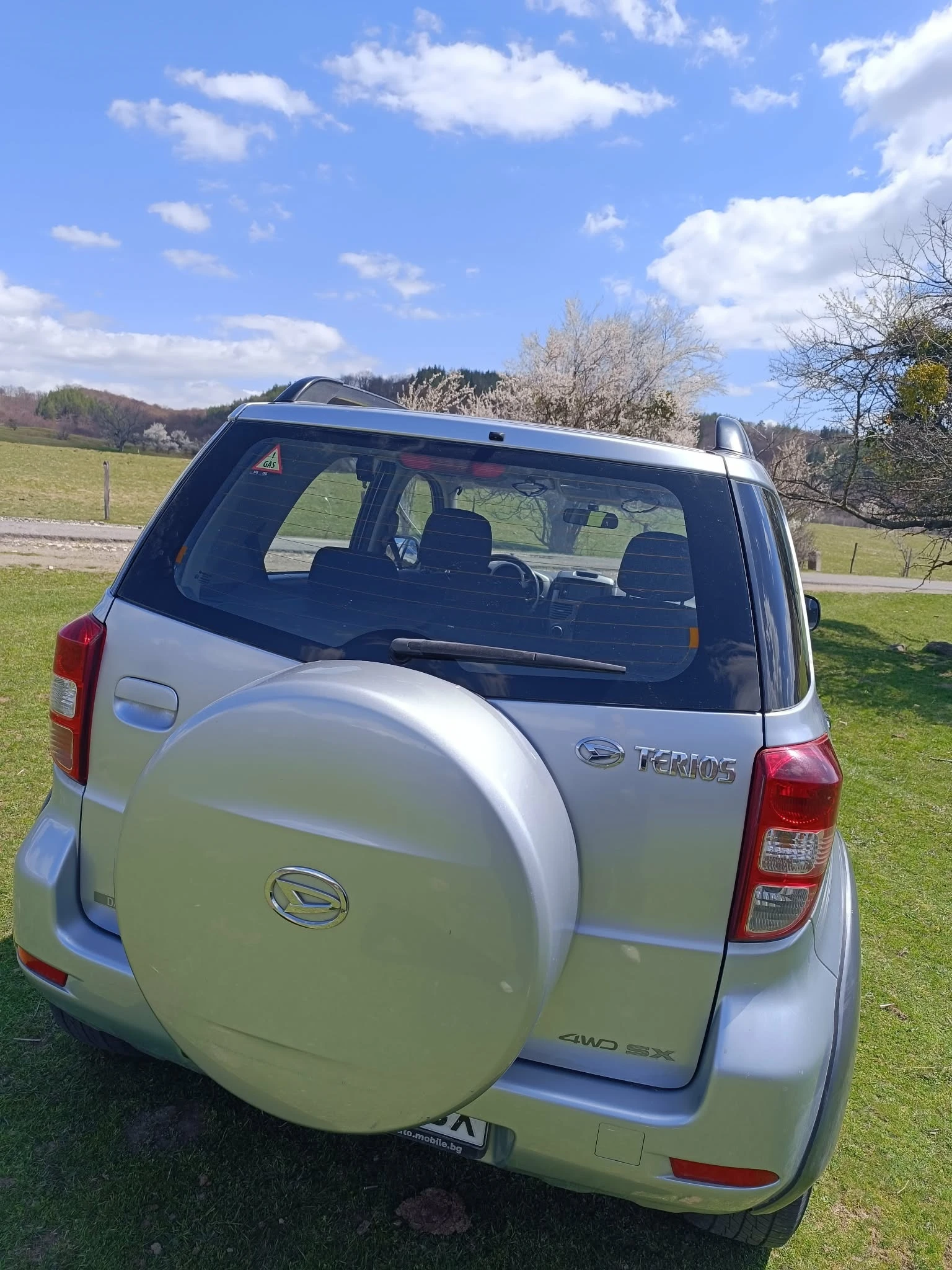 Daihatsu Terios, снимка 4 - Автомобили и джипове - 54174940