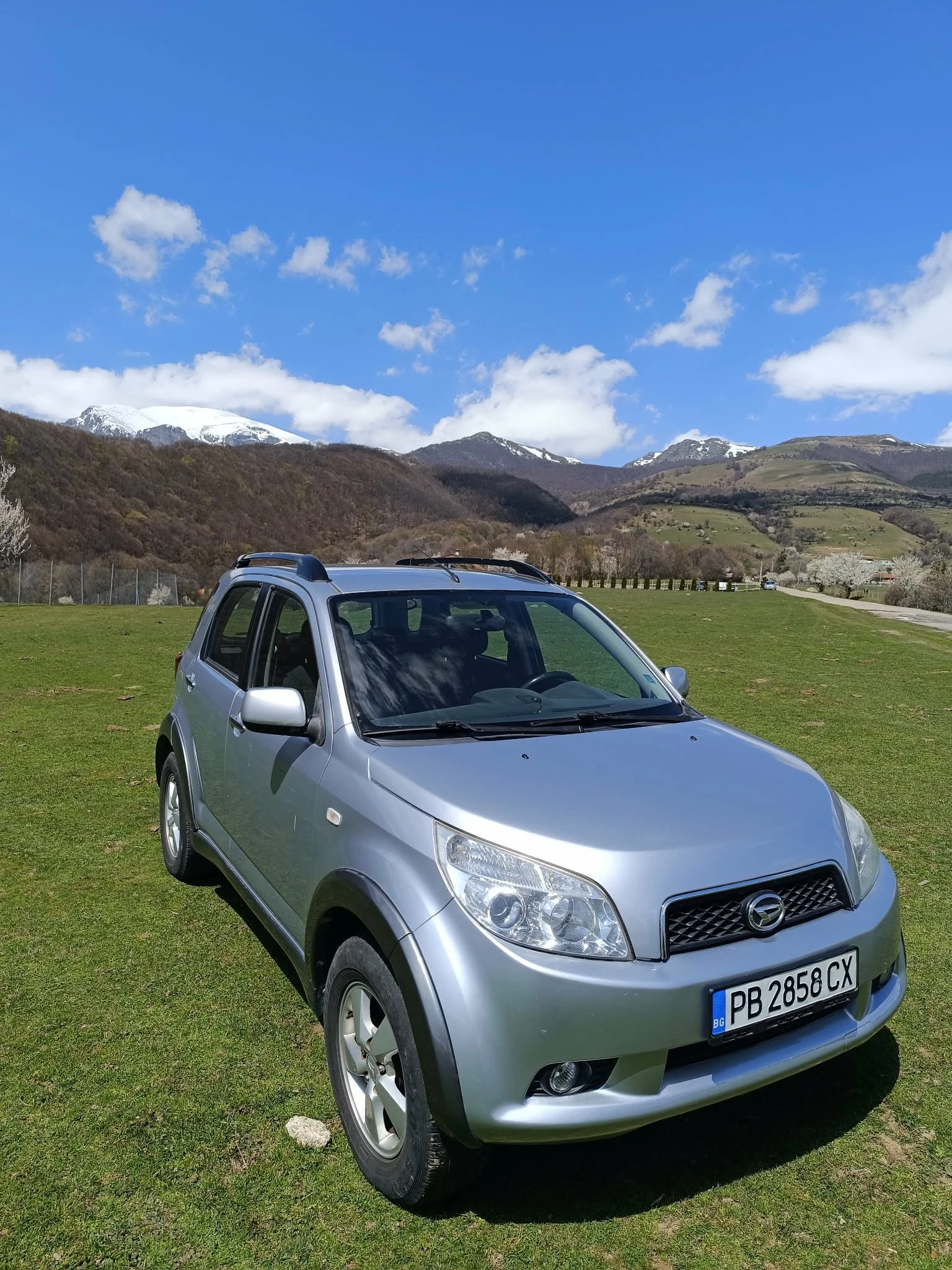 Daihatsu Terios, снимка 2 - Автомобили и джипове - 54174940