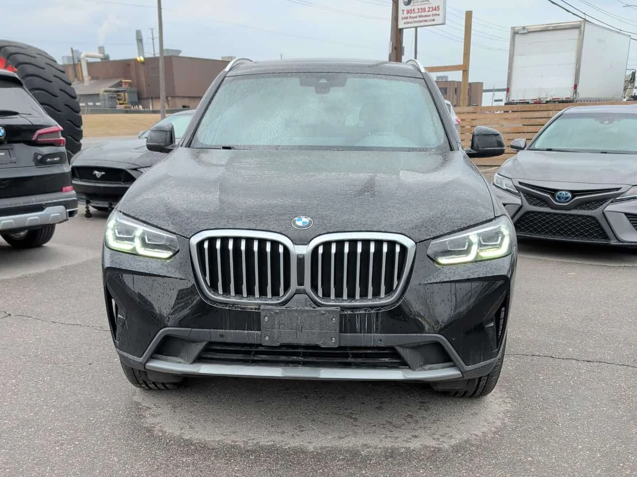 BMW X3 | XDRIVE| ПАНОРАМА| ПОДГРЕВИ| CARFAX, снимка 2 - Автомобили и джипове - 54412637