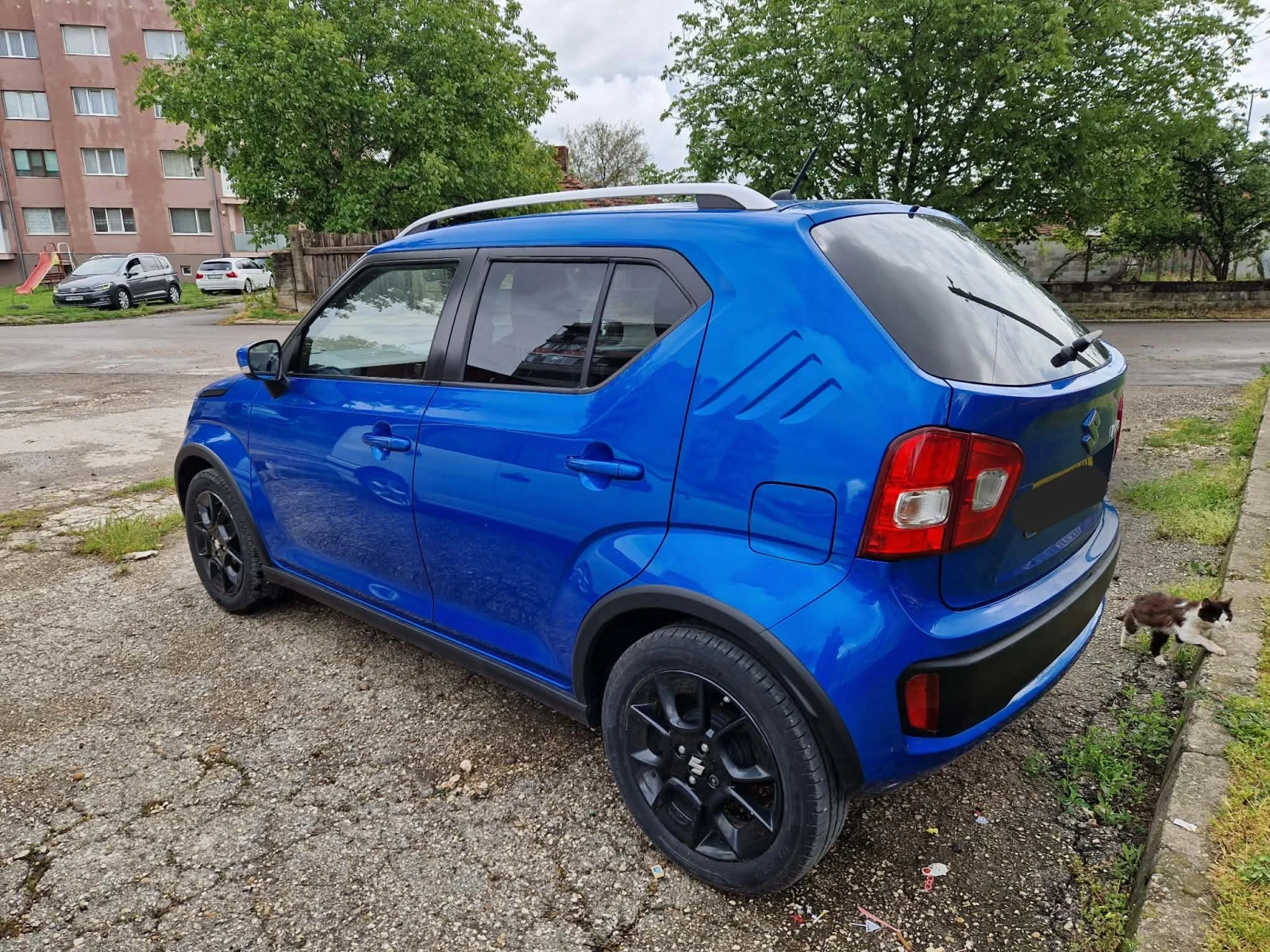 Suzuki Ignis, снимка 4 - Автомобили и джипове - 54679391