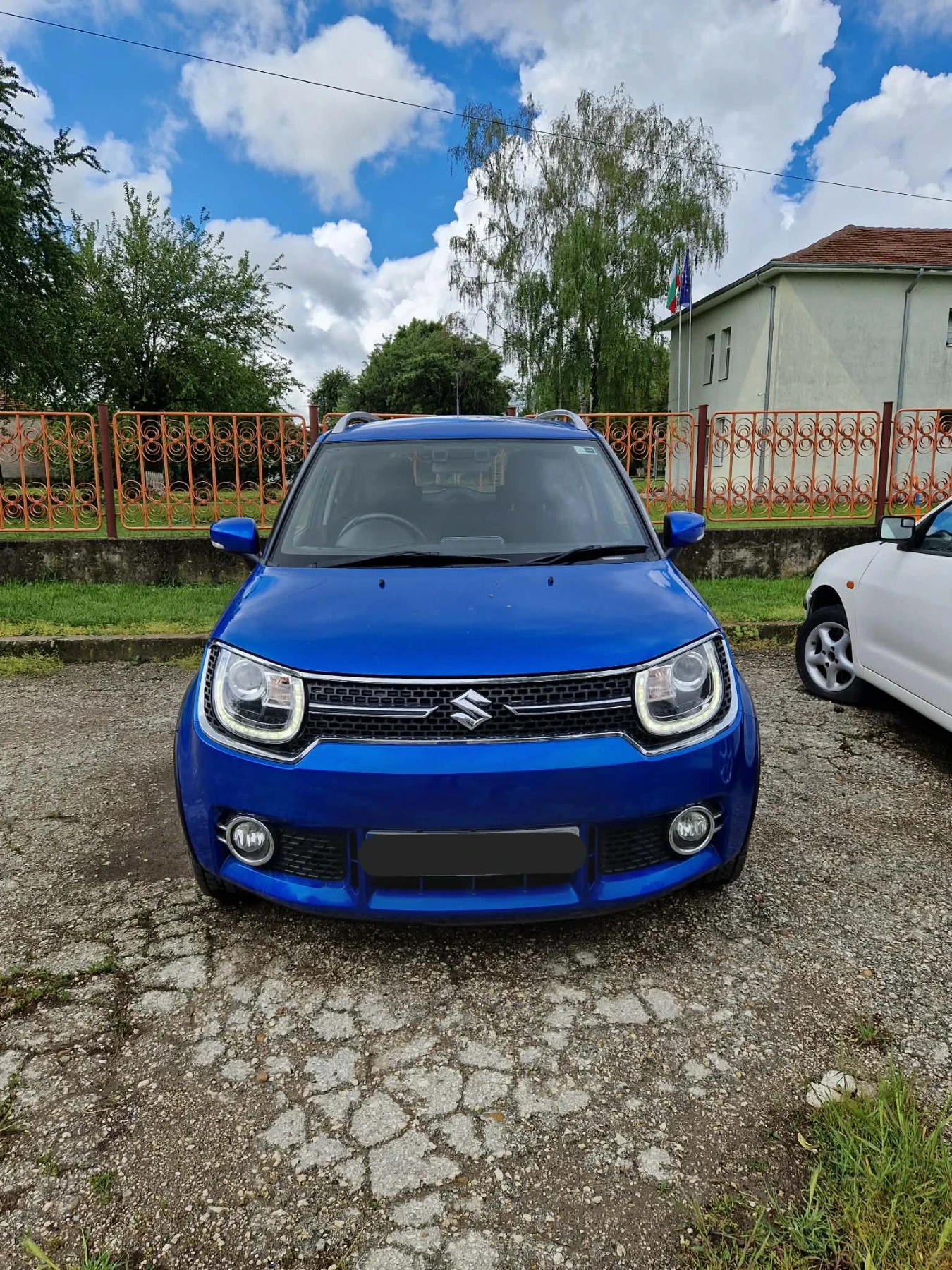 Suzuki Ignis, снимка 2 - Автомобили и джипове - 54679391