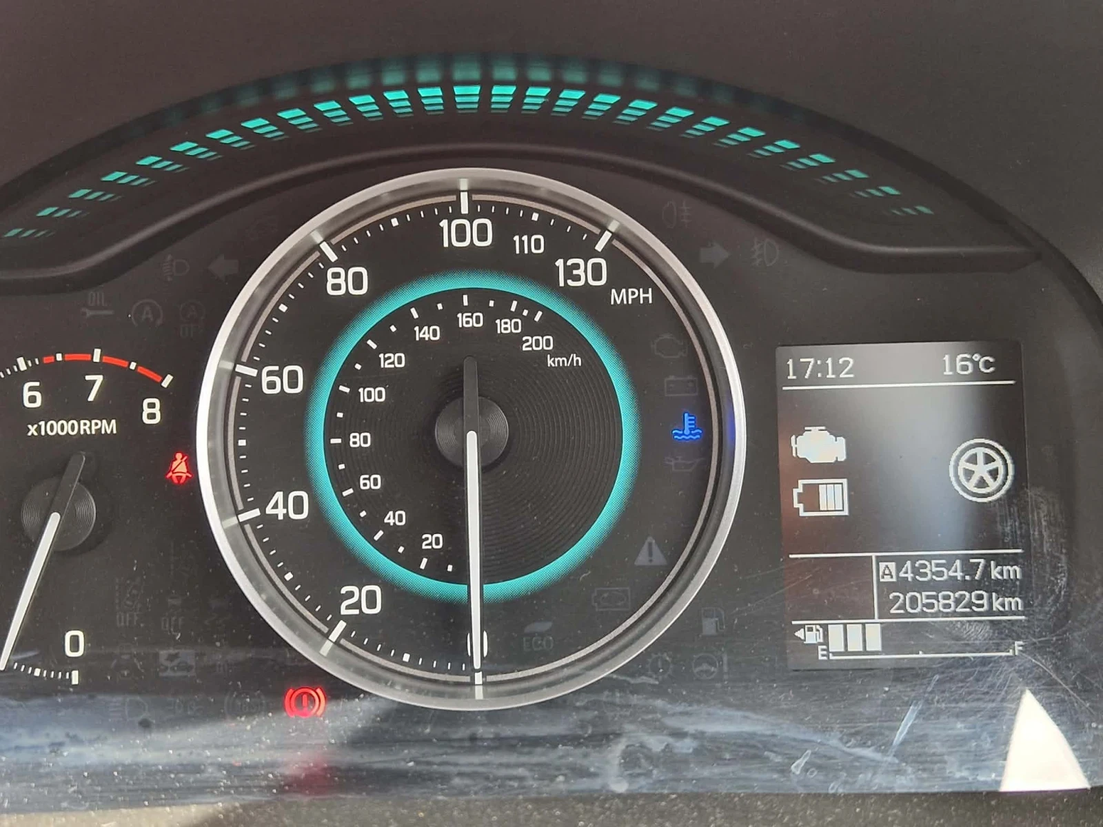 Suzuki Ignis, снимка 6 - Автомобили и джипове - 54679391