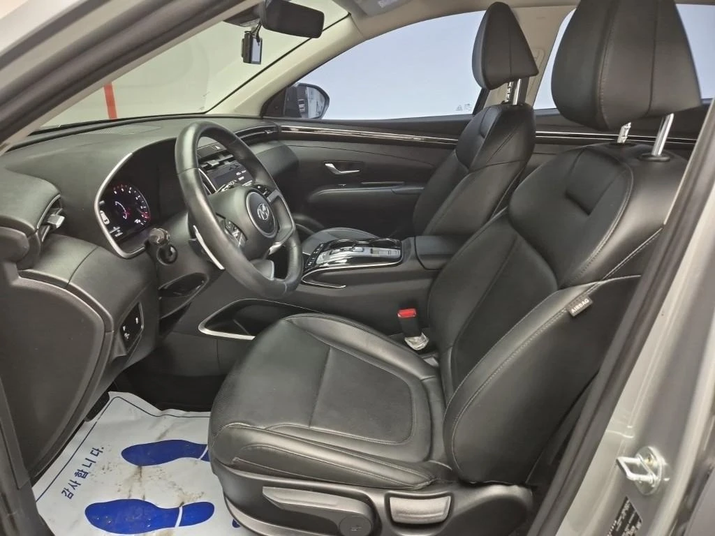 Hyundai Tucson 2.0 CRDi Premium | Smart Key, снимка 14 - Автомобили и джипове - 55015571