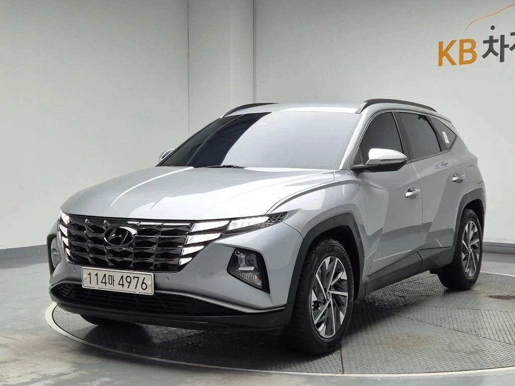 Hyundai Tucson 2.0 CRDi Premium | Smart Key, снимка 3 - Автомобили и джипове - 55015571