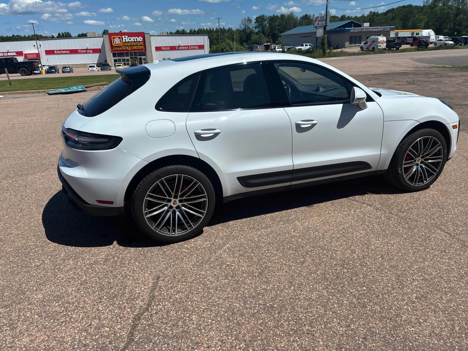 Porsche Macan S * * CARFAX * * АВТО КРЕДИТ * * , снимка 4 - Автомобили и джипове - 55047930