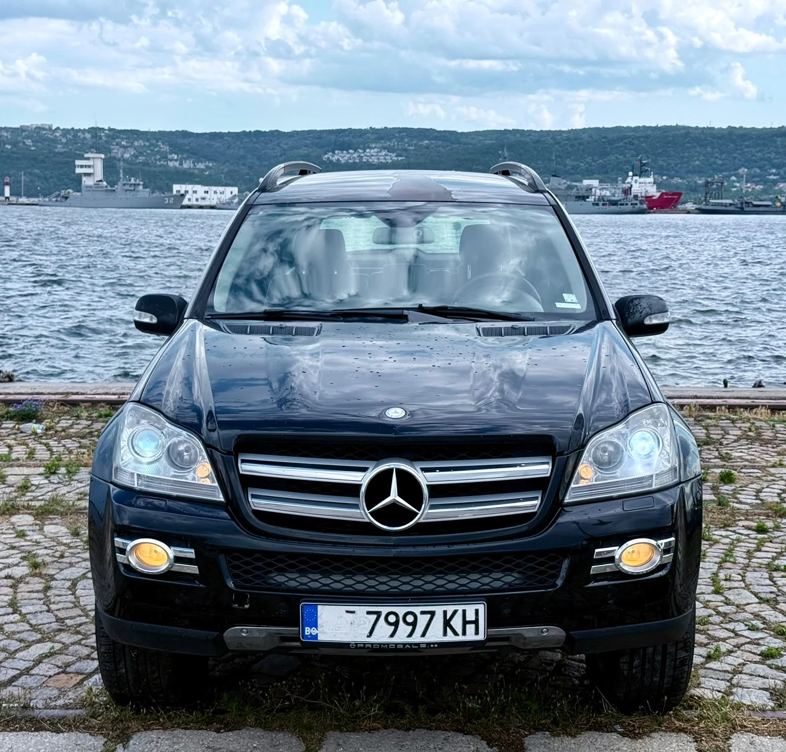 Mercedes-Benz GL 500 AMG* 7 Местен* Подгрев* Лизинг , снимка 2 - Автомобили и джипове - 55265654