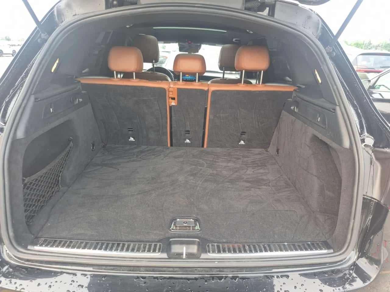 Mercedes-Benz GLC * 300 * CARFAX * ЦЕНА ДО БГ, снимка 15 - Автомобили и джипове - 55694726