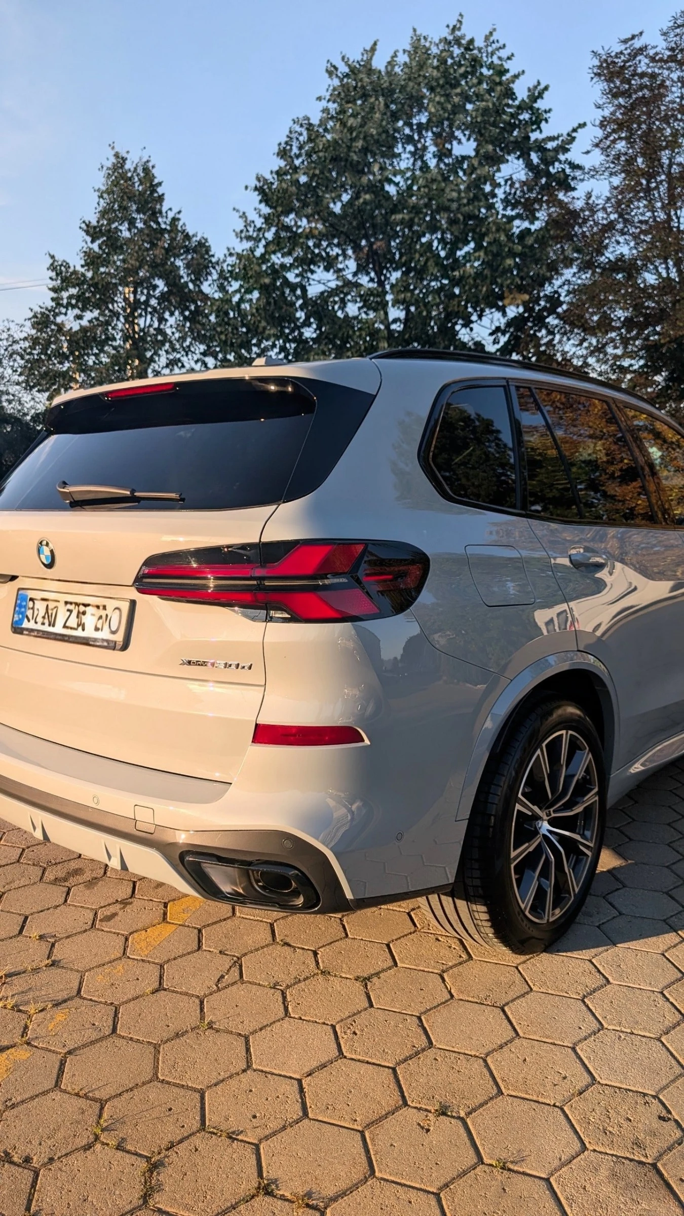 BMW X5 XDRIVE30D M SPORT PRO МАСАЖ ВЪЗДУХ* ПАНО* HUD* 360, снимка 3 - Автомобили и джипове - 56248718